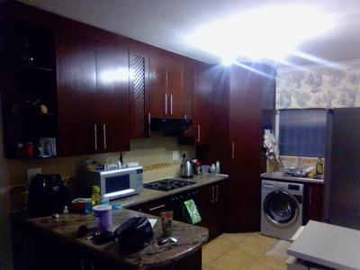 Apartment / Flat For Sale in Monument, Krugersdorp