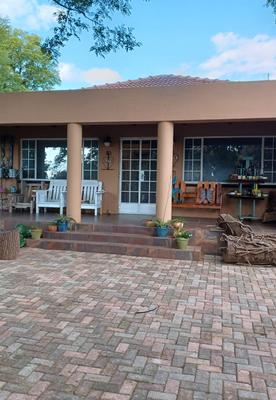 House For Sale in Monument, Krugersdorp