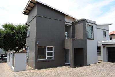 House For Sale in Featherview Estate, Homes Haven, Krugersdorp